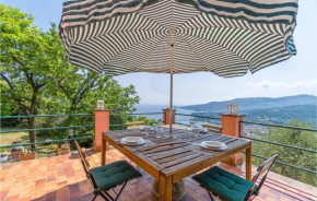3 Bedroom Beautiful Home In Rapallo Rapallo